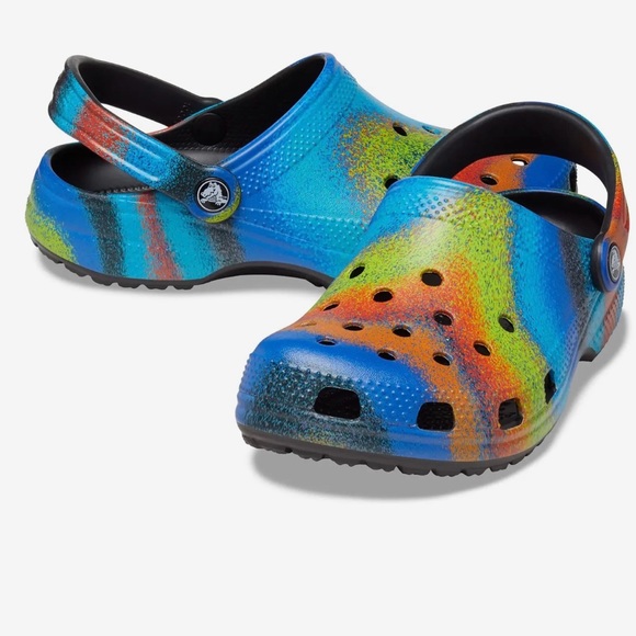 Crocs Classic Tie-Dye Graphic Clog - Picture 3 of 7
